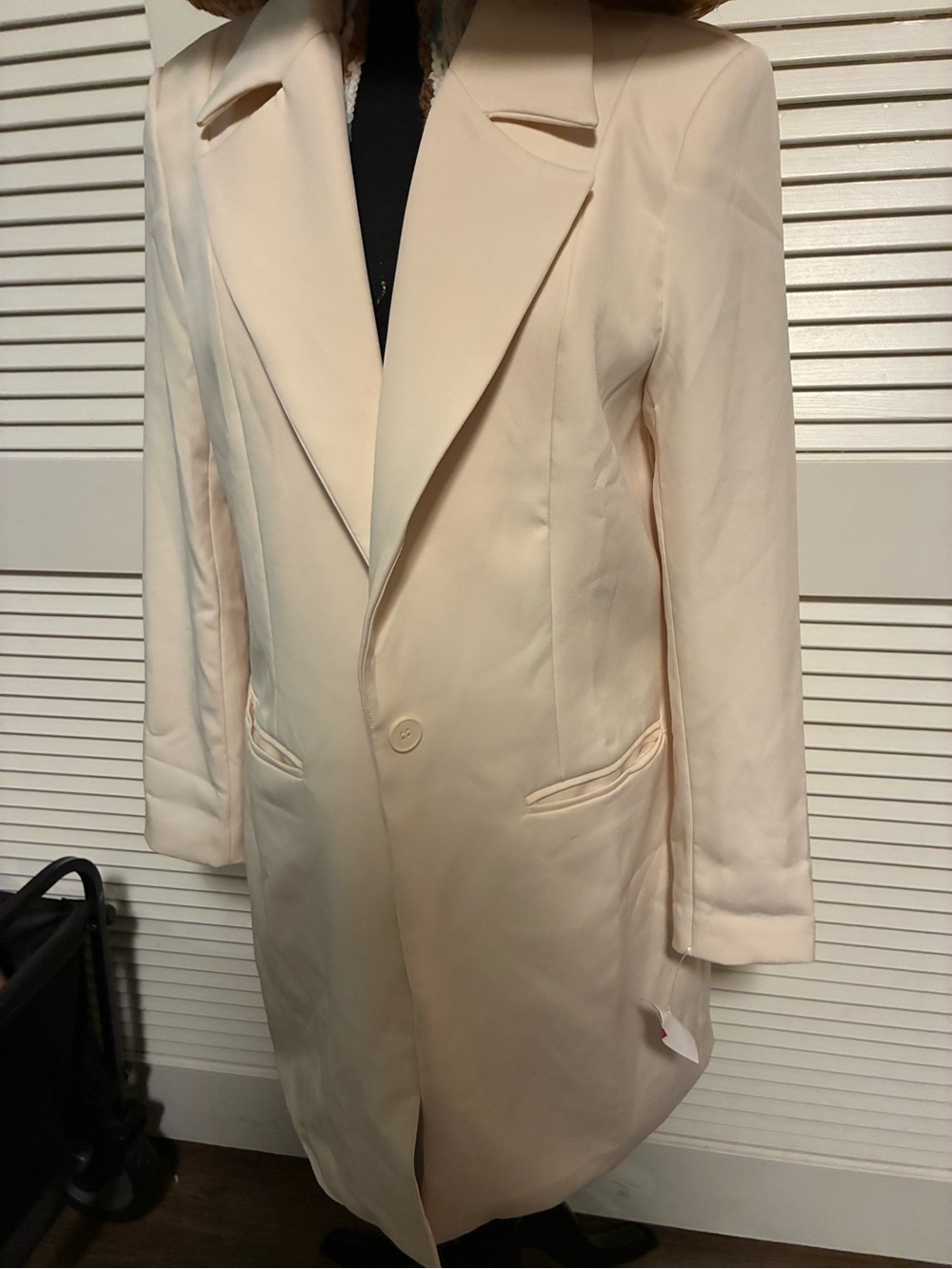 Women's Cream Single-Button Trench Coat